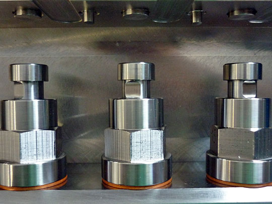 Clamping cylinder